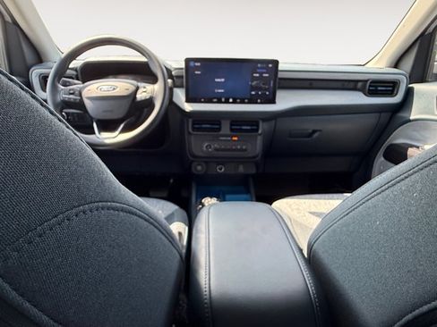 Certified 2025 Ford Maverick XLT FWD image 15