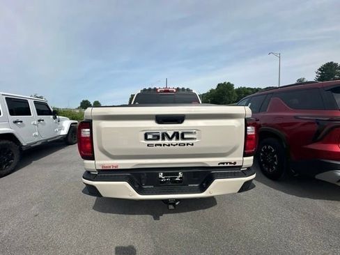 Used 2026 GMC Canyon AT4 w/ Nightfall Essentials Package AWD/4WD image 25