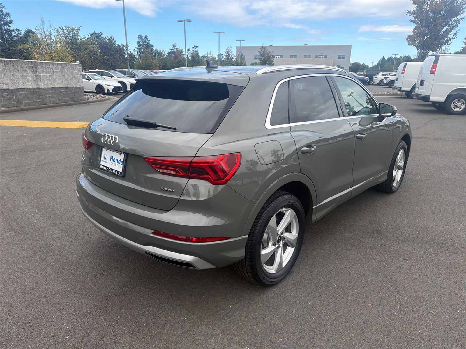 Used 2022 Audi Q3 2.0T Premium AWD/4WD image 7