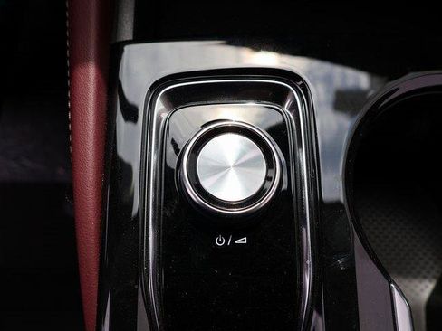 New 2025 Buick Envision Sport Touring image 34