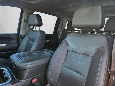 Used 2021 Chevrolet Silverado 2500 LTZ w/ LTZ Convenience Package AWD/4WD image 11