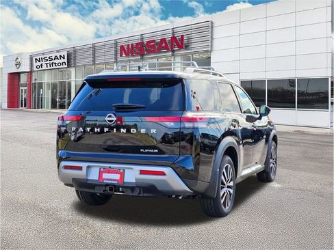 New 2025 Nissan Pathfinder Platinum w/ Cargo Package image 6