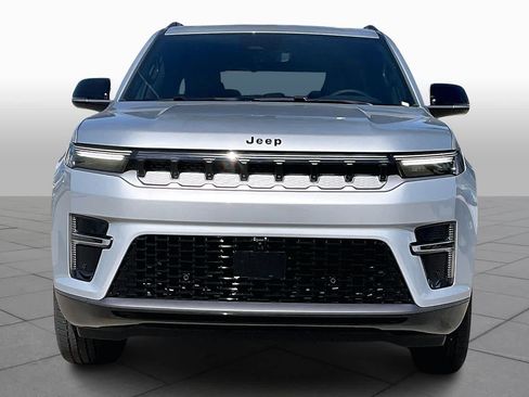 New 2026 Jeep Grand Wagoneer 4WD w/ Premium Group I image 3