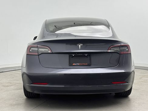 Used 2019 Tesla Model 3 Standard Range Plus image 6
