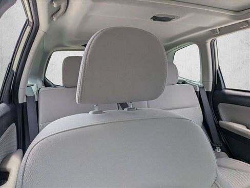 Used 2017 Subaru Forester 2.5i Premium AWD/4WD image 15