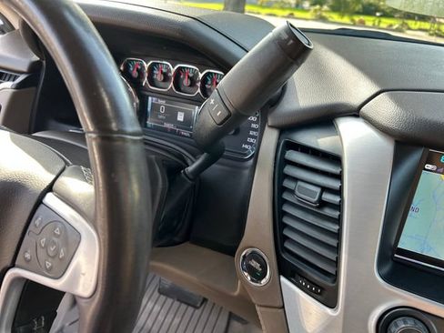 Used 2020 GMC Yukon SLT RWD image 23