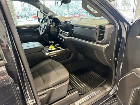Used 2023 GMC Sierra 1500 Elevation image 15