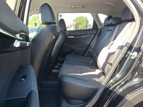 Used 2023 Kia Seltos S w/ Navigation Package FWD image 10