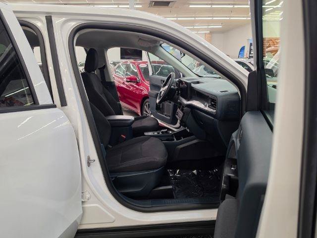 Used 2025 Ford Maverick XL w/ 4K Tow Package AWD/4WD image 35