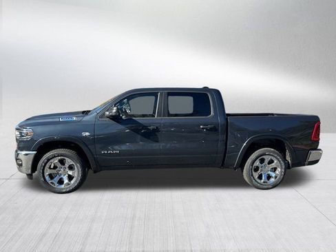 New 2026 RAM 1500 4x4 Crew Cab image 8