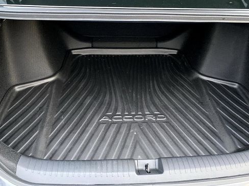 Used 2025 Honda Accord LX image 24