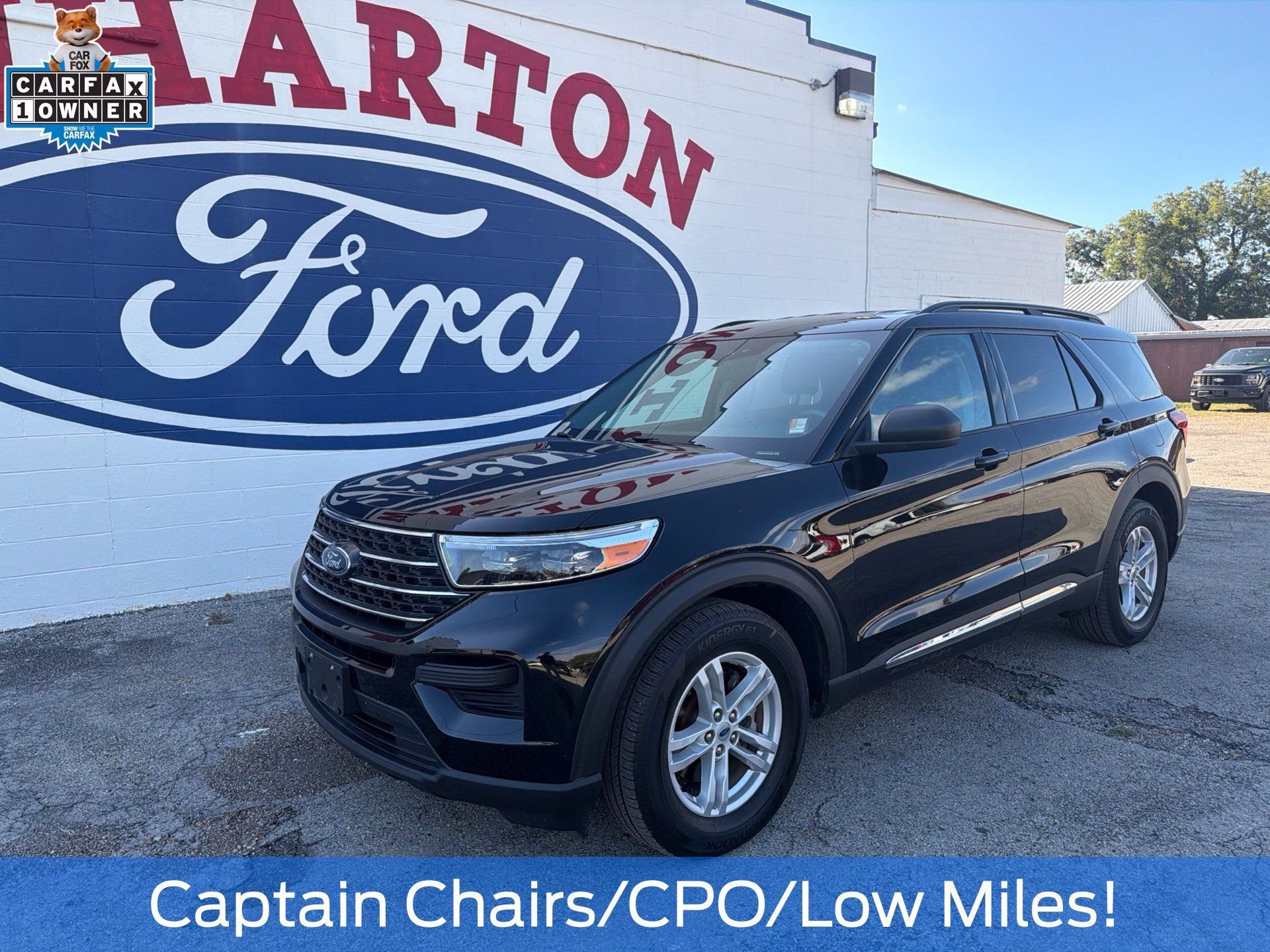 Used 2023 Ford Explorer XLT RWD image 1