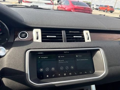 Used 2019 Land Rover Range Rover Evoque HSE AWD/4WD image 7