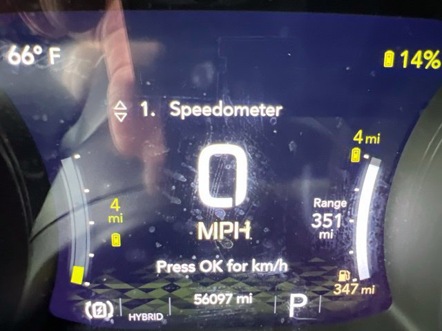 Used 2023 Jeep Wrangler Unlimited Sahara w/ Cold Weather Group AWD/4WD image 18