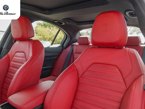 New 2025 Alfa Romeo Giulia image 10