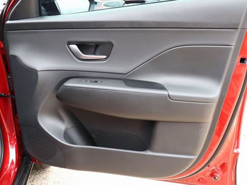 New 2026 Hyundai Kona SEL Premium image 9