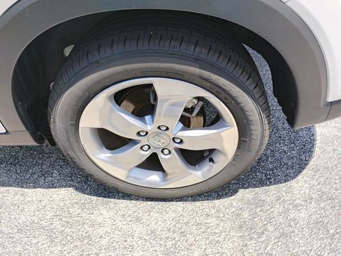 Used 2022 Honda HR-V LX image 10