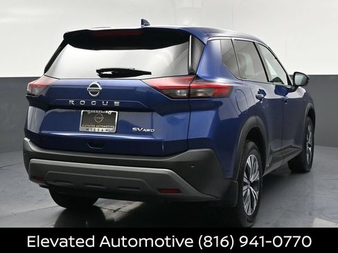 Used 2021 Nissan Rogue SV AWD/4WD image 4