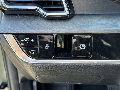 Certified 2023 Kia Sportage X-Line w/ X-Line Premium Package image 38