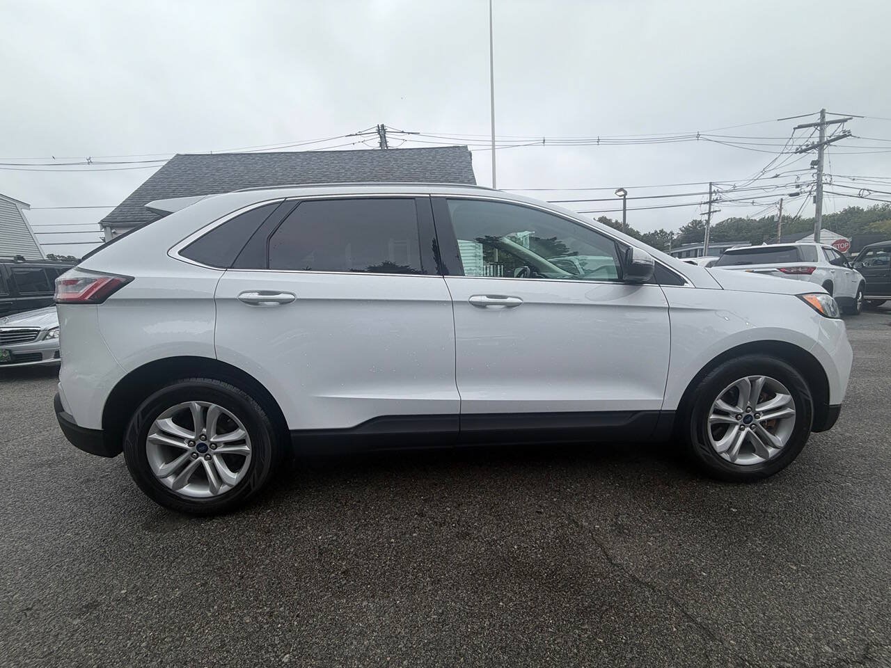 Used 2020 Ford Edge SEL w/ Cold Weather Package AWD/4WD image 8