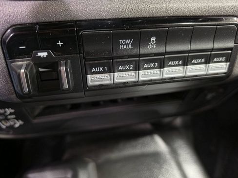 Used 2023 RAM 2500 Tradesman AWD/4WD image 35