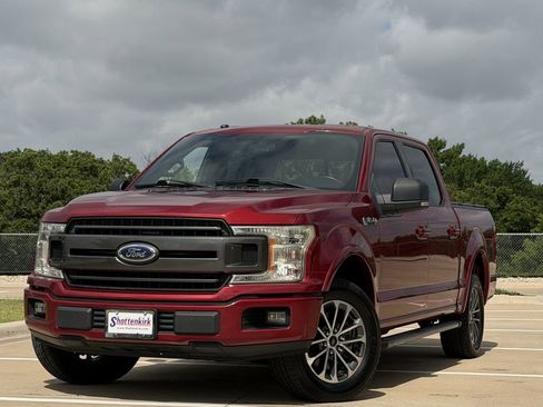 Used 2018 Ford F150 XLT w/ Equipment Group 302A Luxury RWD image 2