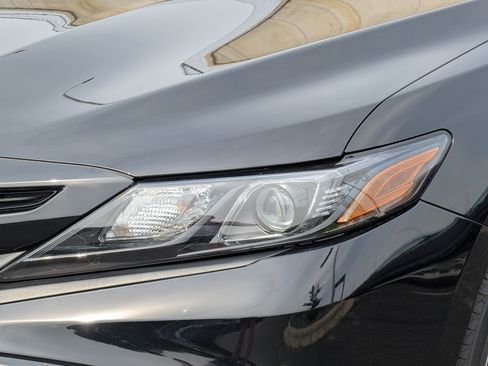 Used 2023 Toyota Camry SE w/ Cold Weather Package AWD/4WD image 16