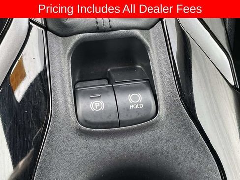 Used 2022 Toyota Corolla SE FWD image 33