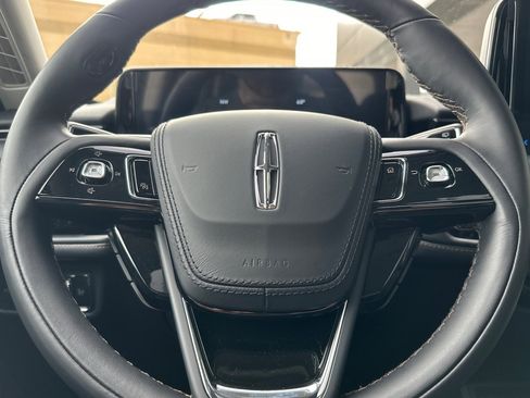 New 2025 Lincoln Aviator Premiere w/ Equipment Group 101A image 21