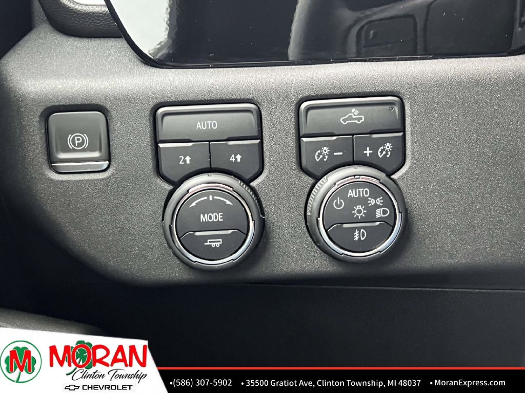 Certified 2024 Chevrolet Silverado 1500 RST w/ Protection Package AWD/4WD image 28