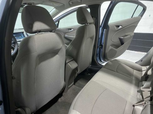 Used 2018 Chevrolet Cruze LS FWD image 12