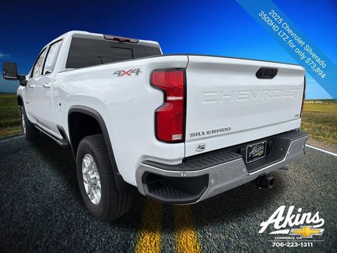 Used 2025 Chevrolet Silverado 3500 LTZ w/ LTZ Premium Package image 11