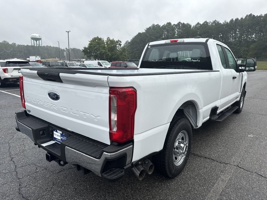 New 2026 Ford F350 XL w/ XL Driver Assist Package RWD image 7