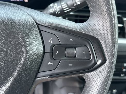 Used 2025 Chevrolet TrailBlazer LT image 21