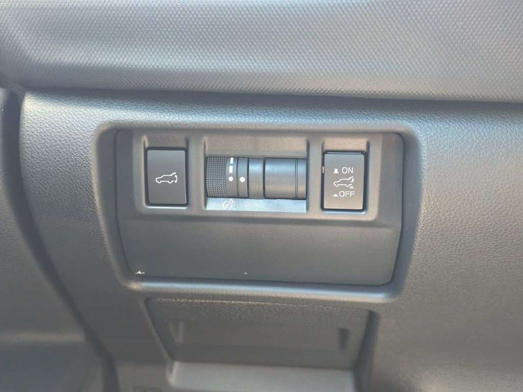 New 2026 Subaru Forester Premium AWD/4WD image 18