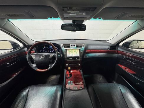 Used 2010 Lexus LS 460 LS 460 Sedan 4D image 17