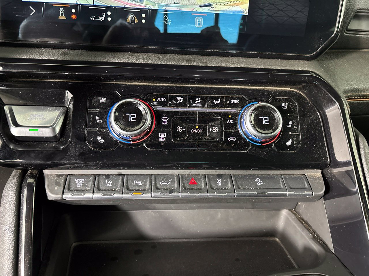 Used 2025 GMC Sierra 3500 AT4 w/ AT4 Premium Plus Package AWD/4WD image 15