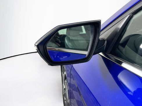 Used 2025 Hyundai Elantra Limited FWD image 16