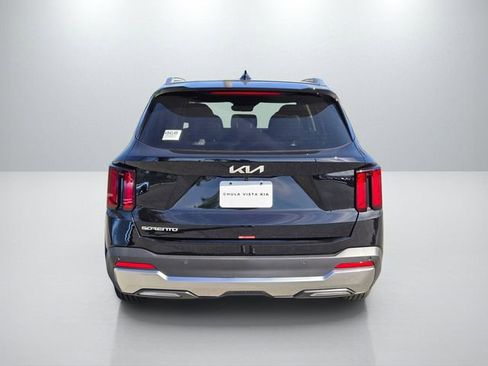 New 2026 Kia Sorento S FWD image 8