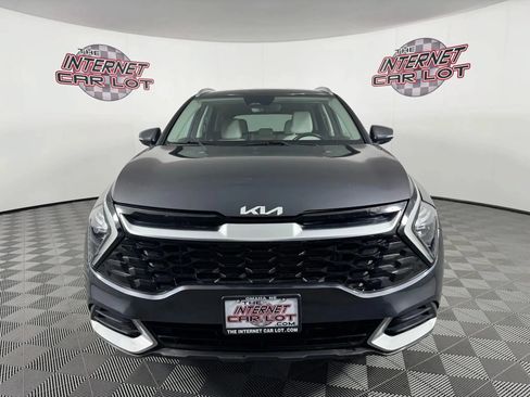 Used 2023 Kia Sportage EX AWD/4WD image 2
