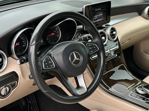 Used 2016 Mercedes-Benz GLC 300 w/ Premium Package image 13