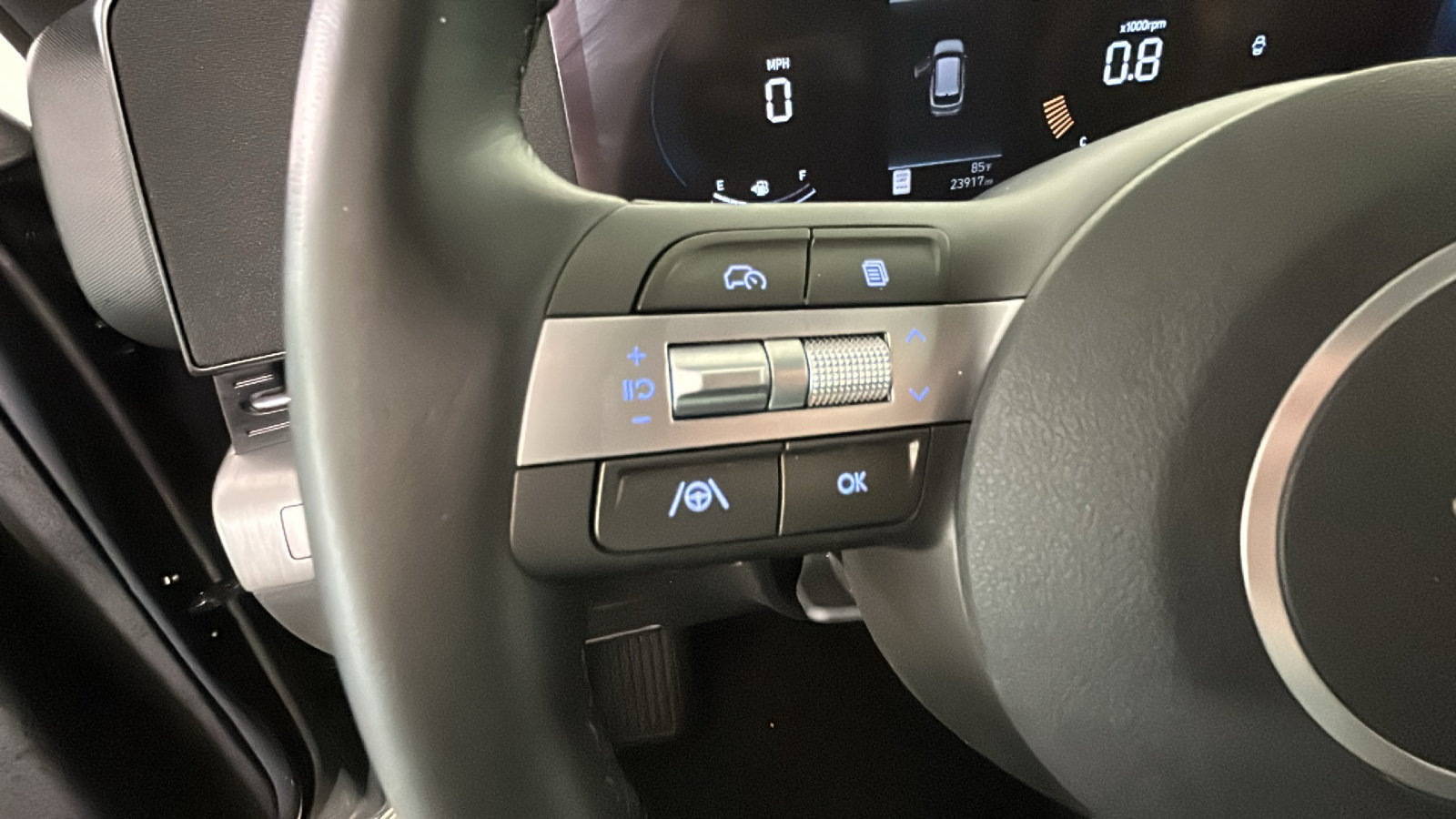 Used 2024 Hyundai Kona SEL AWD/4WD image 20
