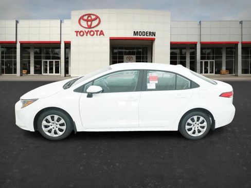 New 2026 Toyota Corolla LE image 9