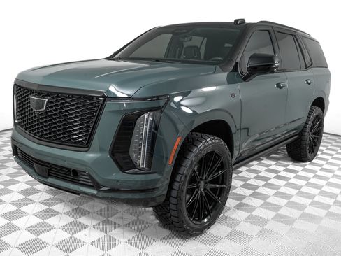 Used 2026 Cadillac Escalade Sport w/ Touring Package AWD/4WD image 8