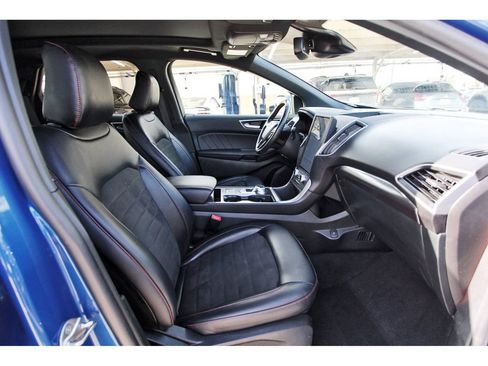 Certified 2024 Ford Edge ST-Line AWD/4WD image 26