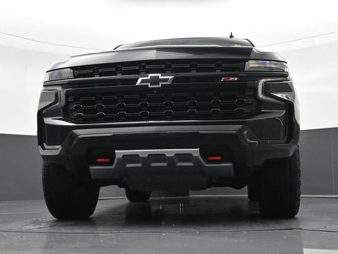 Used 2024 Chevrolet Tahoe Z71 w/ Luxury Package AWD/4WD image 31