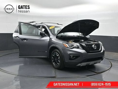 Used 2020 Nissan Pathfinder SL AWD/4WD image 60