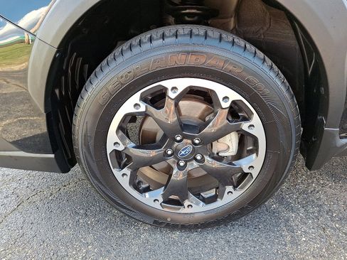 Used 2023 Subaru Crosstrek 2.0i Premium image 28