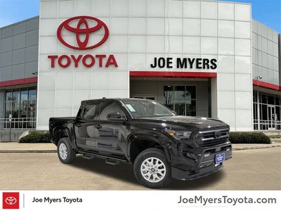 New 2025 Toyota Tacoma SR5