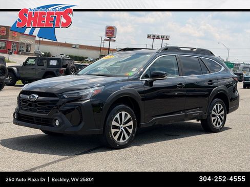 Used 2024 Subaru Outback Premium AWD/4WD image 1
